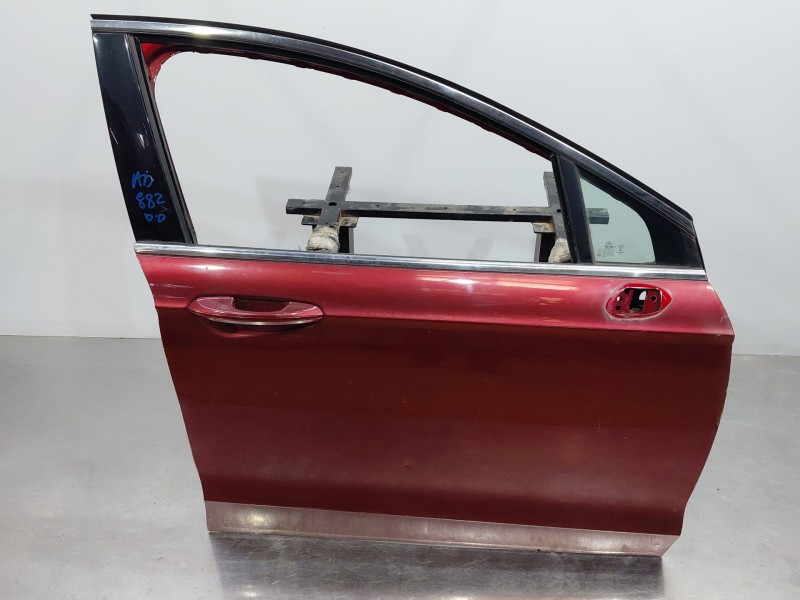 Recambio de puerta delantera derecha para ford mondeo turn. titanium referencia OEM IAM   