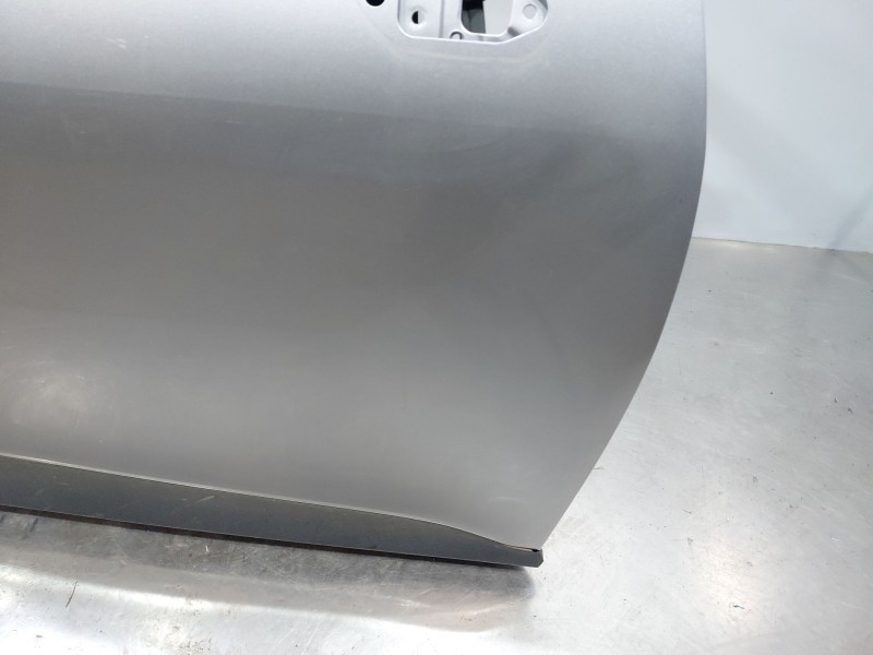 Recambio de puerta delantera derecha para toyota yaris cross mpx style referencia OEM IAM   