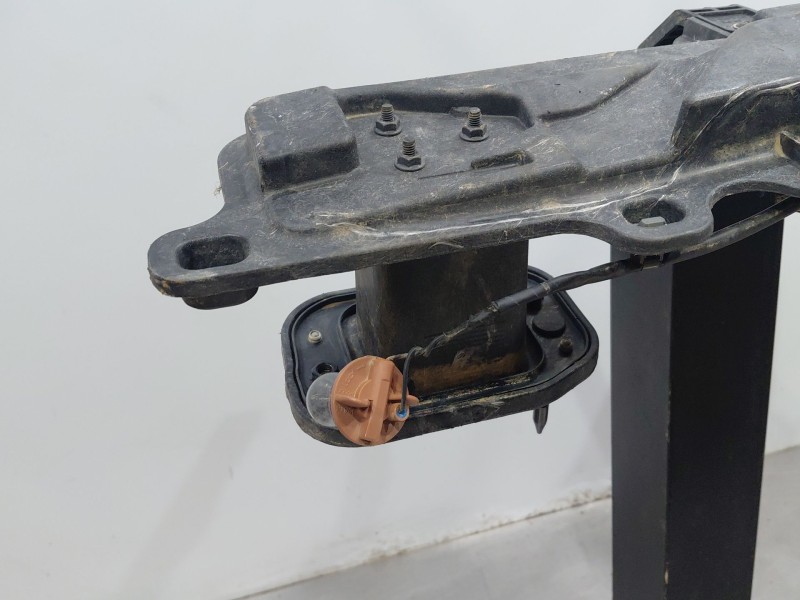 Recambio de refuerzo paragolpes trasero para kia picanto gt line referencia OEM IAM   