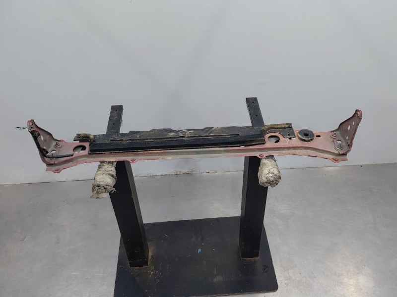 Recambio de travesaño inferior para toyota yaris cross mpx style referencia OEM IAM   