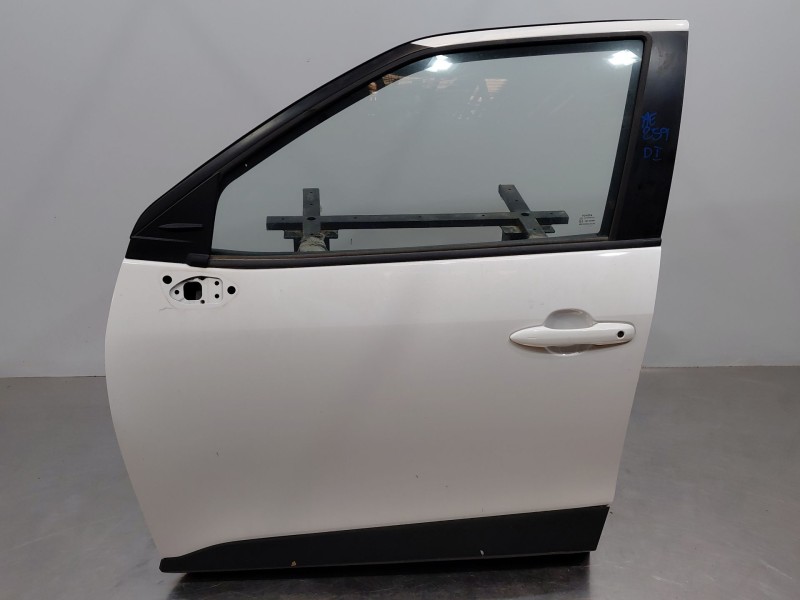 Recambio de puerta delantera izquierda para toyota yaris cross mpx style referencia OEM IAM   
