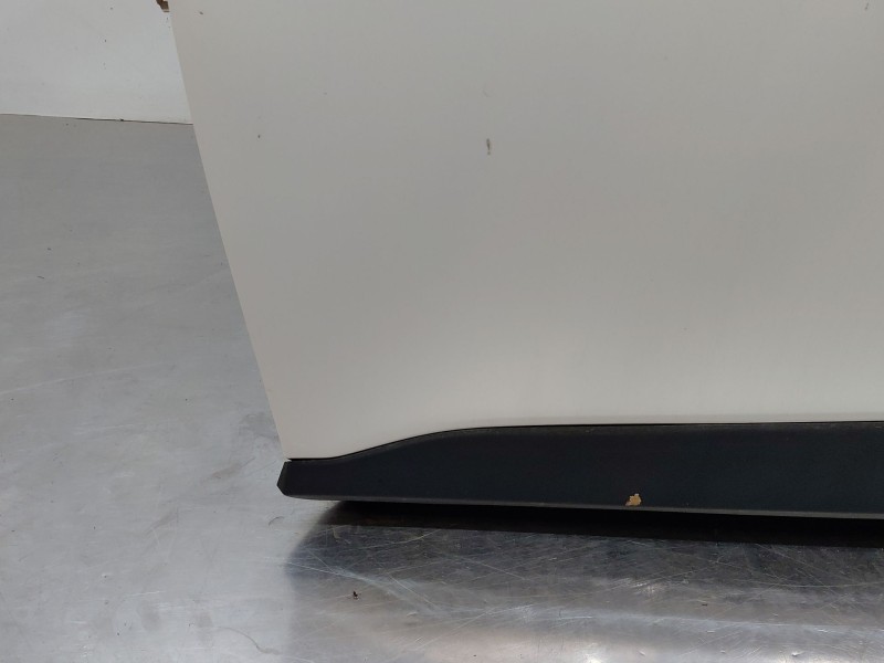 Recambio de puerta delantera izquierda para toyota yaris cross mpx style referencia OEM IAM   