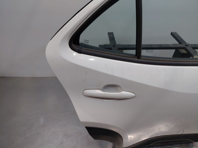 Recambio de puerta trasera derecha para toyota yaris cross mpx style referencia OEM IAM   