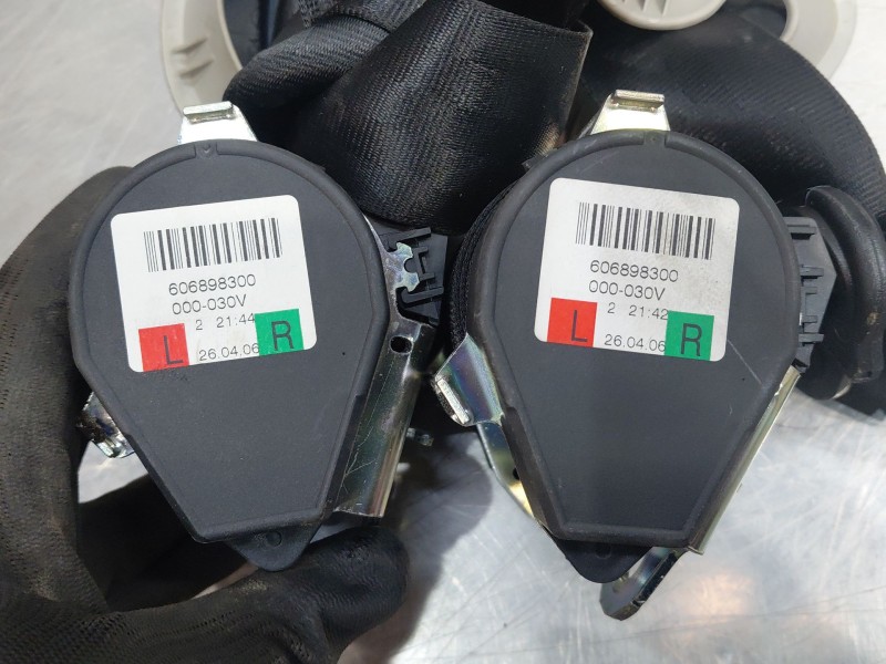 Recambio de asientos tercera fila ( pareja ) para audi q7 (4lb) 3.0 tdi quattro referencia OEM IAM   