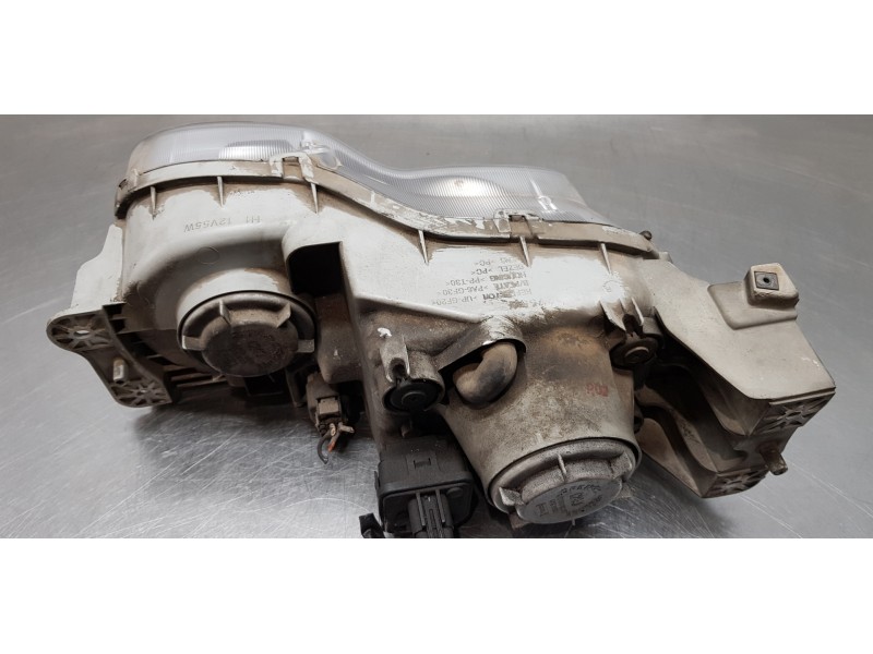 Recambio de faro derecho para hyundai coupe (rd) 1.6 fx referencia OEM IAM 9210427510  
