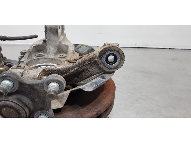 Recambio de mangueta delantera derecha para hyundai tucson tecno sky referencia OEM IAM 51730L1000 51711N7000 51711N7000