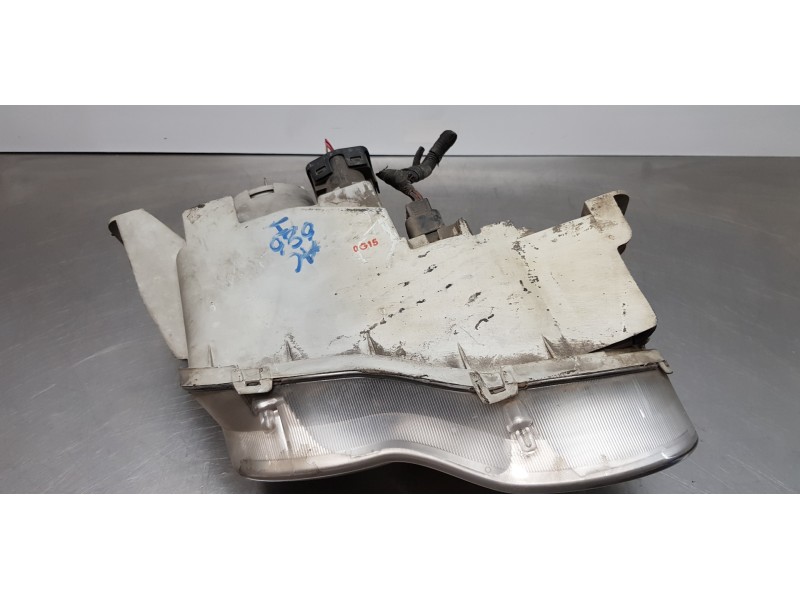 Recambio de faro izquierdo para hyundai coupe (rd) 1.6 fx referencia OEM IAM 9210327510  