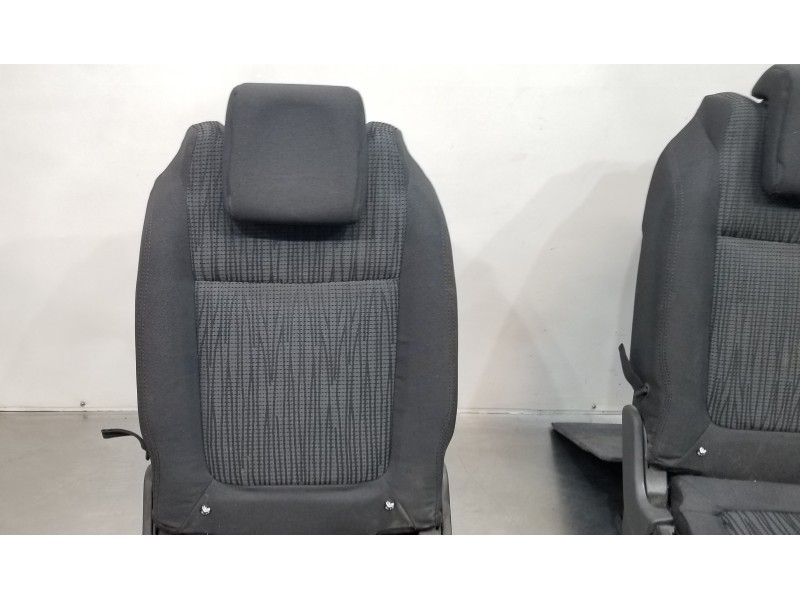 Recambio de asientos traseros segunda fila para peugeot 5008 allure referencia OEM IAM 8852CK 1606889180 8852CK Recambio de asientos traseros segunda fila para peugeot 5008 allure referencia OEM IAM 8852CK 1606889180 8852CK