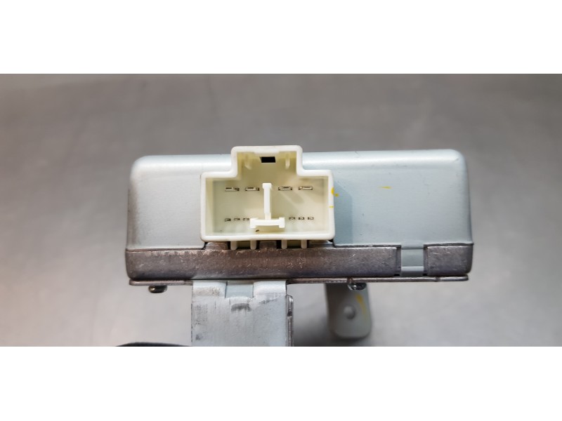 Recambio de modulo electronico para hyundai tucson essence bluedrive 2wd referencia OEM IAM 95300D3000  