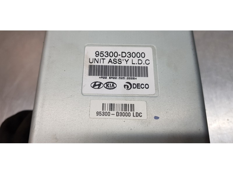 Recambio de modulo electronico para hyundai tucson essence bluedrive 2wd referencia OEM IAM 95300D3000  