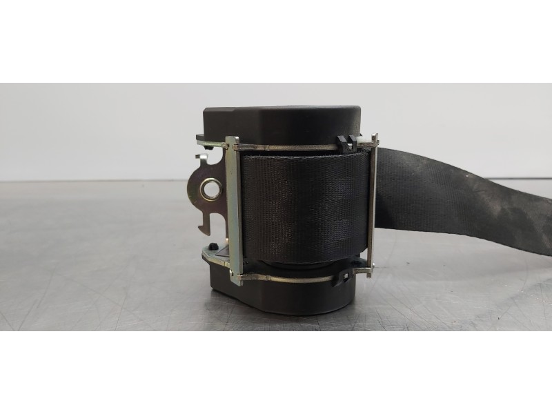 Recambio de cinturon seguridad delantero derecho para dacia lodgy laureate referencia OEM IAM 868842775R   Recambio de cinturon seguridad delantero derecho para dacia lodgy laureate referencia OEM IAM 868842775R