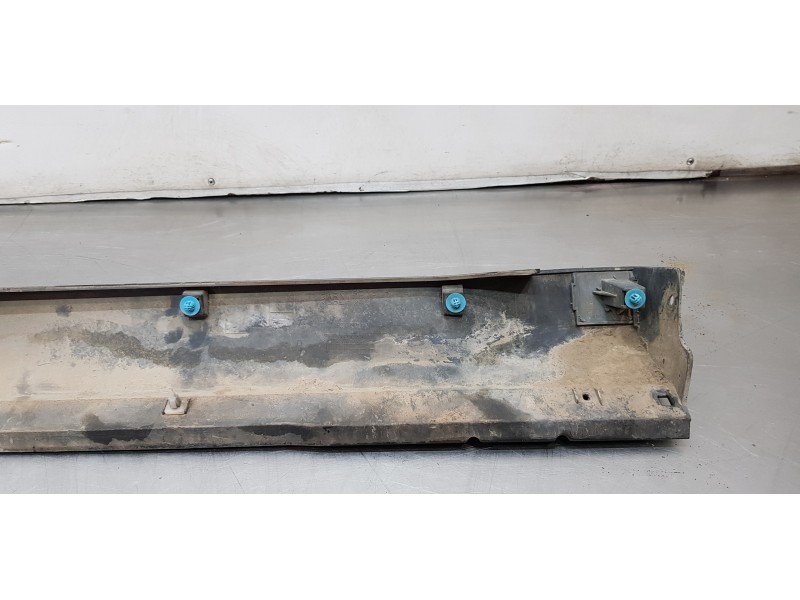 Recambio de faldon lateral para mitsubishi outlander (cw0) 2.0 di-d invite referencia OEM IAM 6512A025   Recambio de faldon lateral para mitsubishi outlander (cw0) 2.0 di-d invite referencia OEM IAM 6512A025