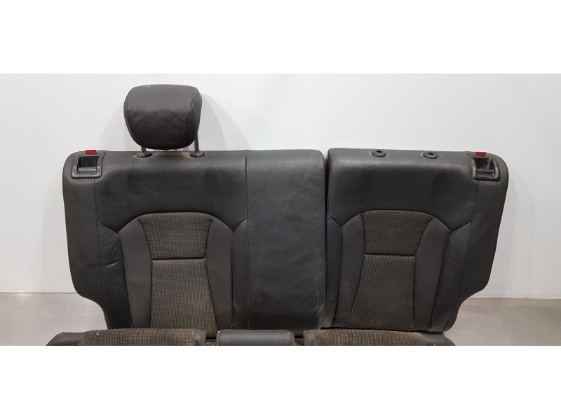 Recambio de juego asientos completo para audi a1 (8x) attraction referencia OEM IAM 6R3881105K 6R3881045AM SLINE Recambio de juego asientos completo para audi a1 (8x) attraction referencia OEM IAM 6R3881105K 6R3881045AM SLINE