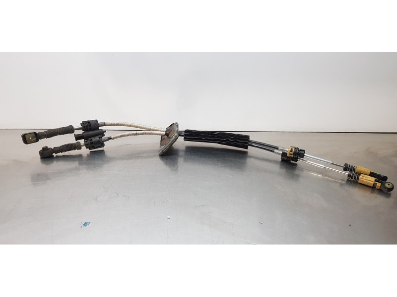 Recambio de varillaje cambio para volkswagen t6 transporter furgón referencia OEM IAM 7E1711877C  