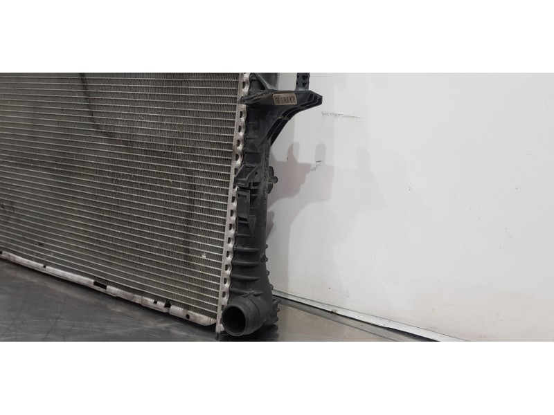 Recambio de radiador agua para volkswagen touareg (7l6) v6 tdi referencia OEM IAM 7L0121253A  