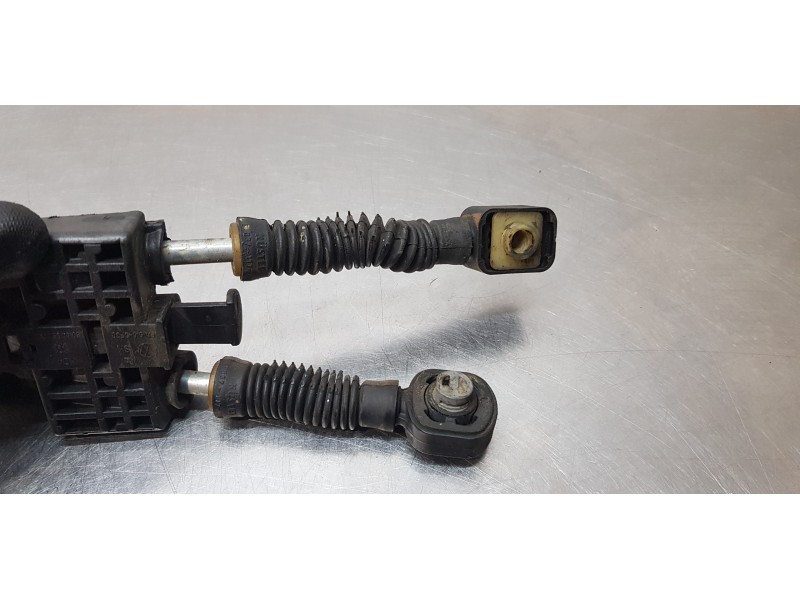 Recambio de varillaje cambio para volkswagen t6 transporter furgón referencia OEM IAM 7E1711877C  