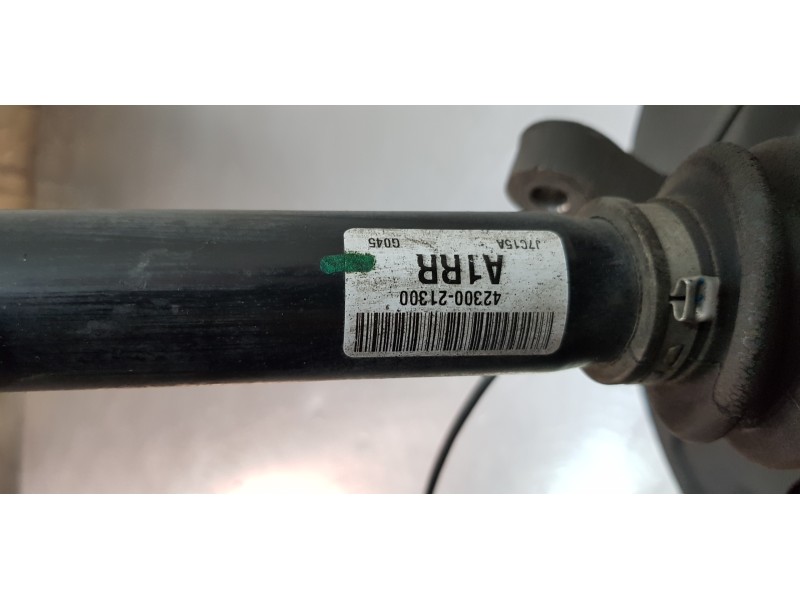 Recambio de mangueta trasera izquierda para ssangyong rodius xdi limited referencia OEM IAM 4593221000 4230021300 