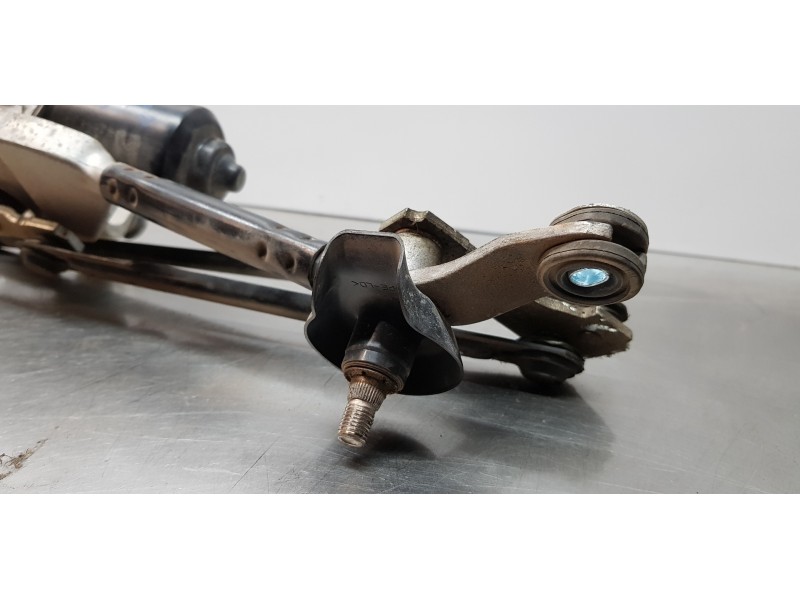 Recambio de motor limpia delantero para hyundai tucson essence bluedrive 2wd referencia OEM IAM 98110D3000  