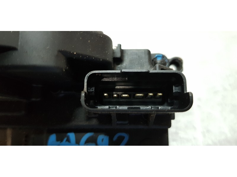 Recambio de cerradura puerta trasera derecha para renault laguna iii expression referencia OEM IAM 825000003R   Recambio de cerradura puerta trasera derecha para renault laguna iii expression referencia OEM IAM 825000003R