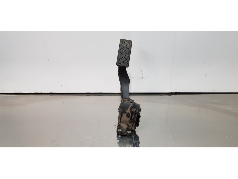 Recambio de pedal acelerador para volkswagen t6 transporter furgón referencia OEM IAM 7E1721503C  