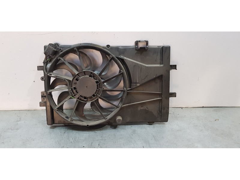 Recambio de electroventilador para chevrolet aveo berlina hatchback ltz referencia OEM IAM 95328642  
