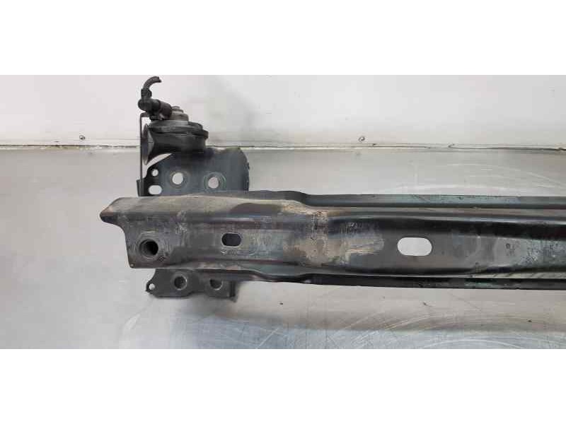Recambio de refuerzo paragolpes delantero para volkswagen touareg (7l6) v6 tdi referencia OEM IAM 7L0807109E  