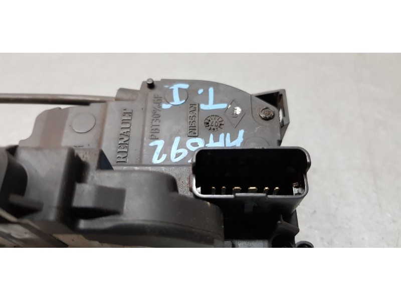 Recambio de cerradura puerta trasera izquierda para renault laguna iii expression referencia OEM IAM 825010003R   Recambio de cerradura puerta trasera izquierda para renault laguna iii expression referencia OEM IAM 825010003R