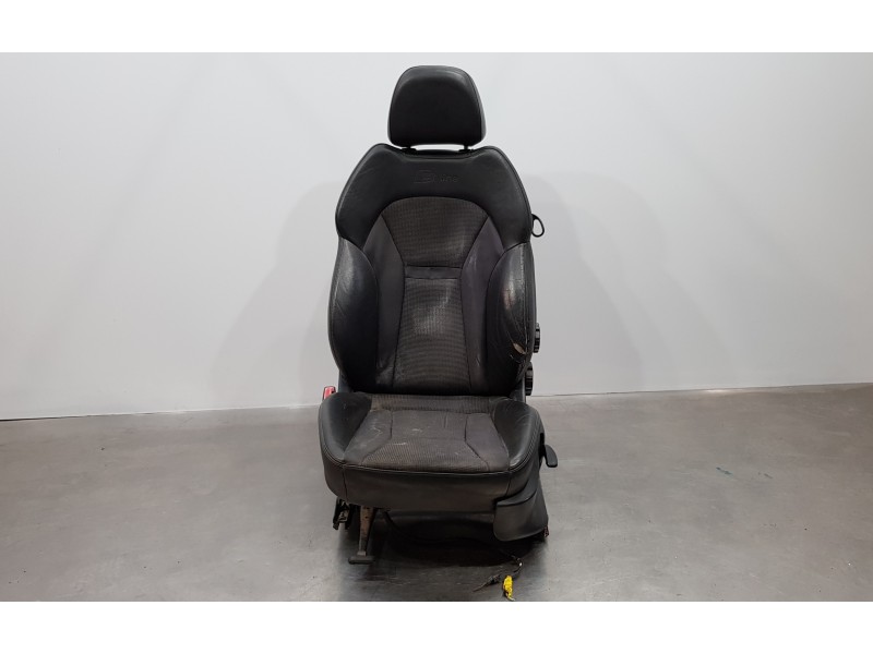 Recambio de juego asientos completo para audi a1 (8x) attraction referencia OEM IAM 6R3881105K 6R3881045AM SLINE