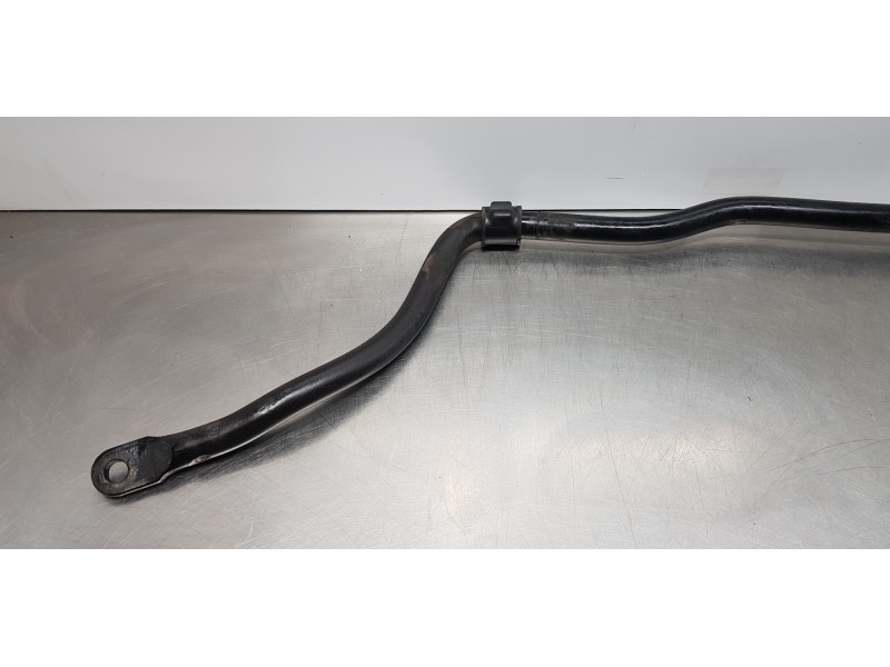 Recambio de barra estabilizadora delantera para dacia lodgy comfort referencia OEM IAM 546116185R  