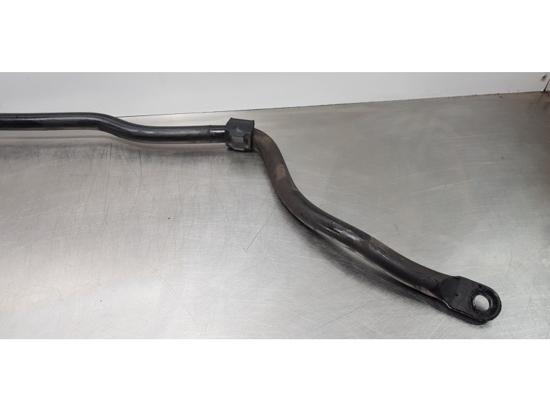 Recambio de barra estabilizadora delantera para dacia lodgy comfort referencia OEM IAM 546116185R  