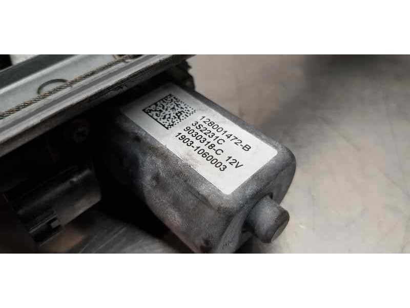 Recambio de elevalunas trasero izquierdo para dacia lodgy laureate referencia OEM IAM 827217782R   Recambio de elevalunas trasero izquierdo para dacia lodgy laureate referencia OEM IAM 827217782R