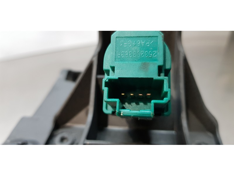 Recambio de pedal freno para fiat talento kombi (296) l1h1 1,0t family (m1) referencia OEM IAM 465016415R   Recambio de pedal freno para fiat talento kombi (296) l1h1 1,0t family (m1) referencia OEM IAM 465016415R