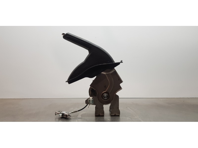 Recambio de palanca freno de mano para hyundai tucson essence bluedrive 2wd referencia OEM IAM 59710D7100TRY  