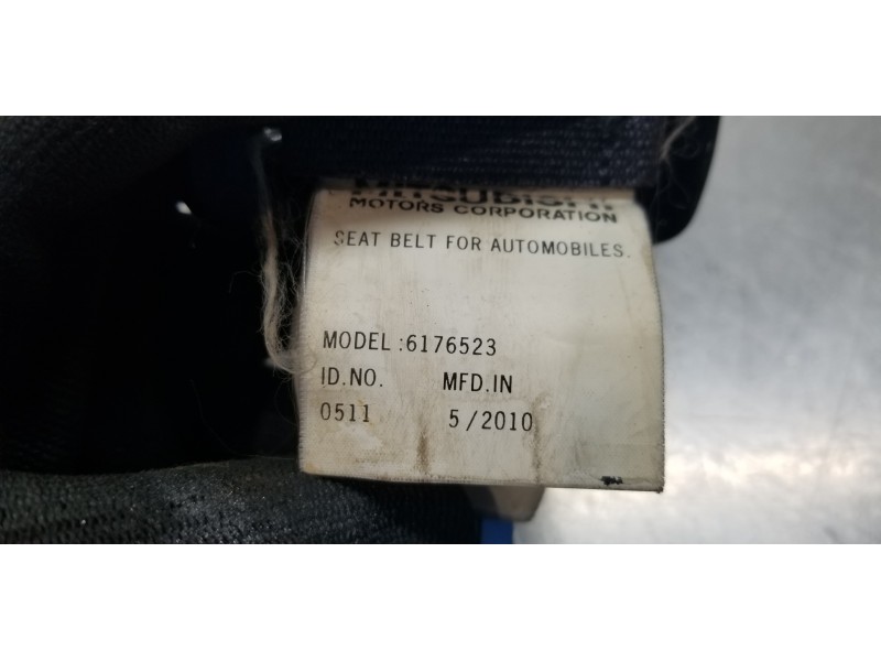 Recambio de cinturon seguridad trasero central para mitsubishi asx (ga0w) challenge 2wd referencia OEM IAM 6176523  