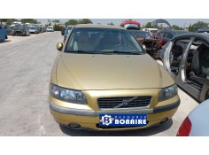 volvo s60 berlina del año 2002