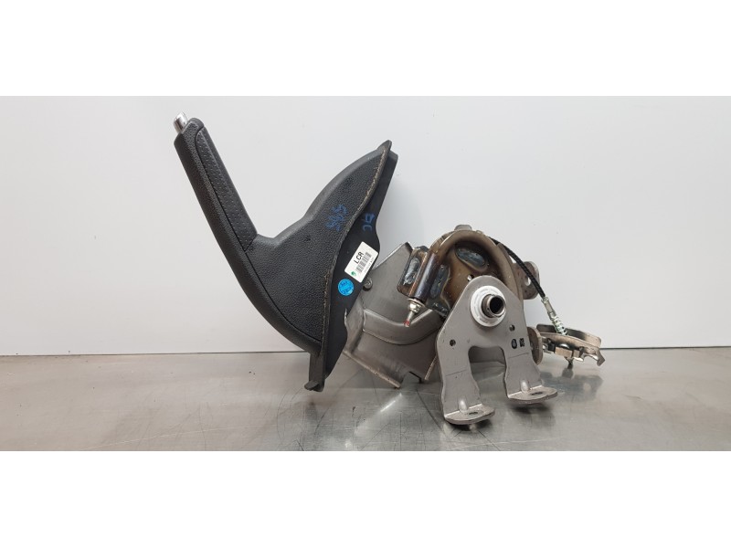 Recambio de palanca freno de mano para hyundai tucson essence bluedrive 2wd referencia OEM IAM 59710D7100TRY  