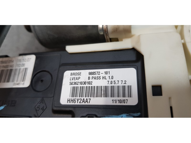 Recambio de elevalunas delantero derecho para renault laguna iii expression referencia OEM IAM 807300002R   Recambio de elevalunas delantero derecho para renault laguna iii expression referencia OEM IAM 807300002R