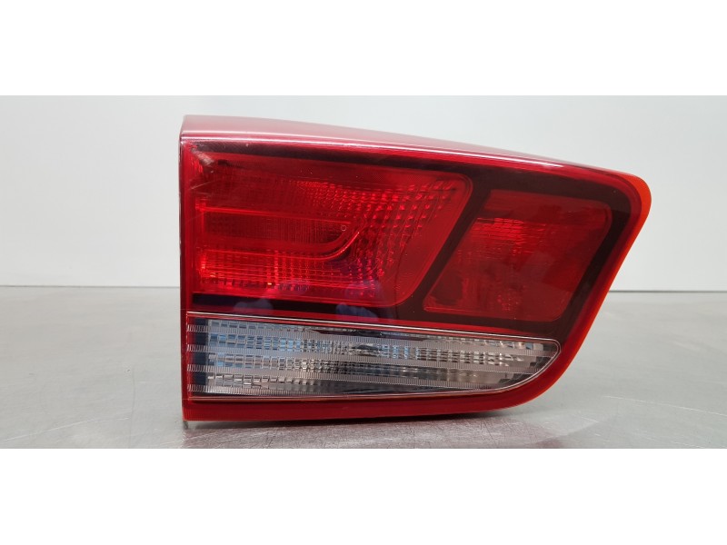 Recambio de piloto trasero izquierdo interior para kia rio (yb) business referencia OEM IAM 92403H8010  