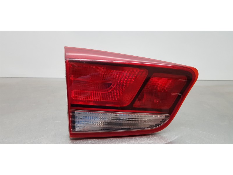 Recambio de piloto trasero izquierdo interior para kia rio (yb) business referencia OEM IAM 92403H8010  