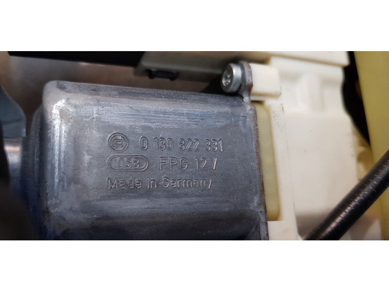 Recambio de elevalunas delantero derecho para renault laguna iii expression referencia OEM IAM 807300002R   Recambio de elevalunas delantero derecho para renault laguna iii expression referencia OEM IAM 807300002R