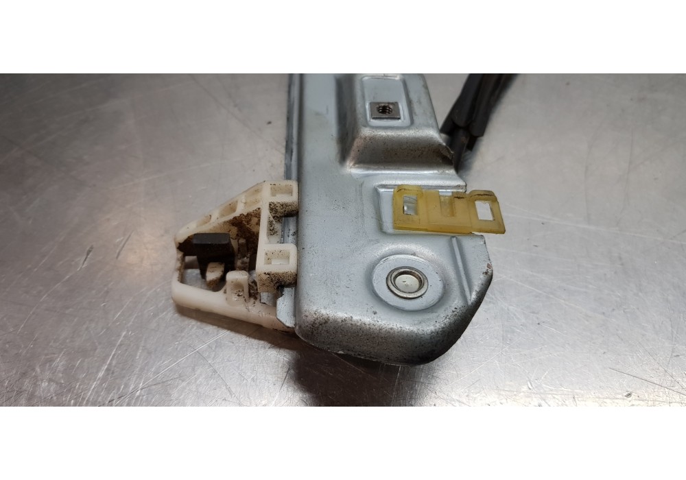 Recambio de elevalunas delantero derecho para renault megane ii berlina 3p confort authentique referencia OEM IAM 8201010927   Recambio de elevalunas delantero derecho para renault megane ii berlina 3p confort authentique referencia OEM IAM 8201010927