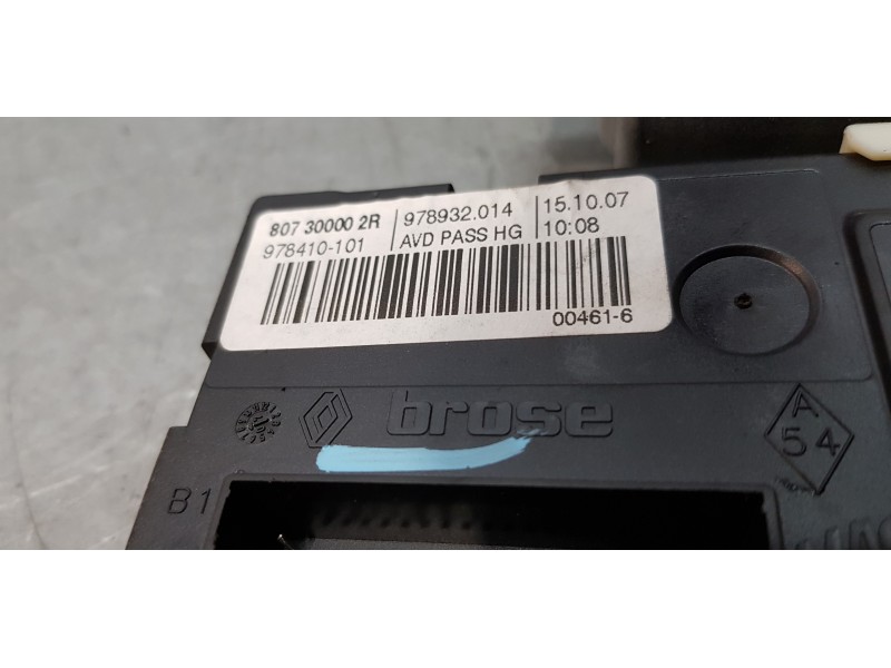 Recambio de elevalunas delantero derecho para renault laguna iii expression referencia OEM IAM 807300002R   Recambio de elevalunas delantero derecho para renault laguna iii expression referencia OEM IAM 807300002R