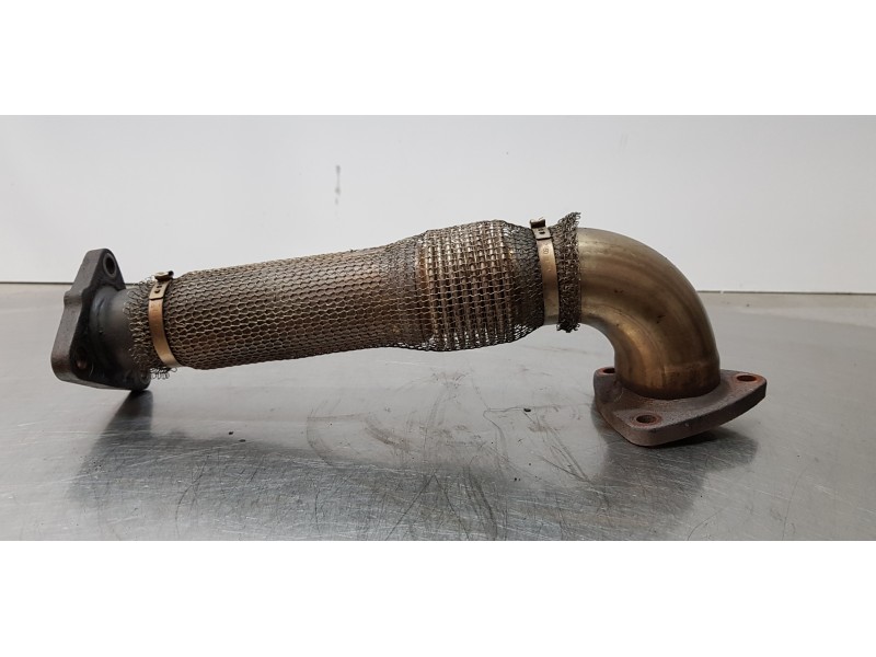 Recambio de tubo para audi a5 coupe (8t) 2.7 tdi referencia OEM IAM 059131790S   Recambio de tubo para audi a5 coupe (8t) 2.7 tdi referencia OEM IAM 059131790S