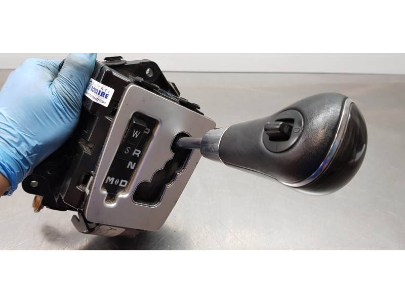 Recambio de palanca cambio para ssangyong rodius xdi limited referencia OEM IAM 3670021D50  