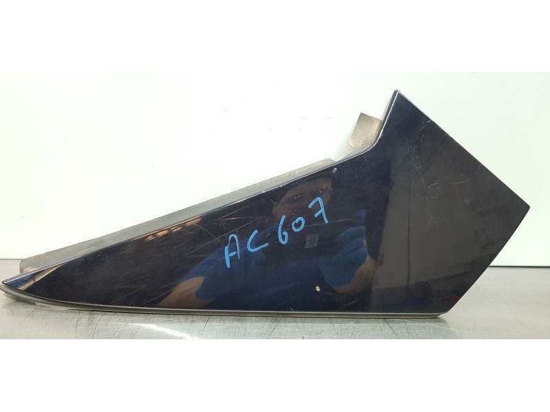 Recambio de moldura para opel grandland x excellence referencia OEM IAM 95525329   Recambio de moldura para opel grandland x excellence referencia OEM IAM 95525329