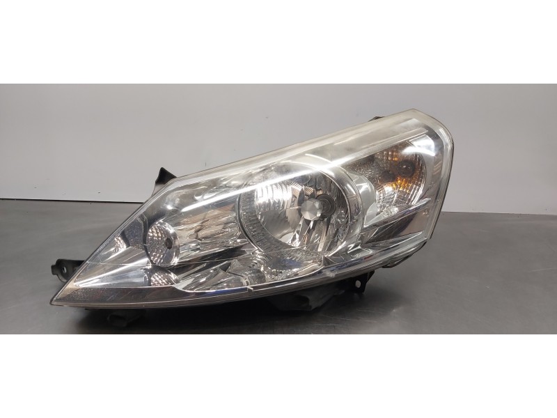 Recambio de faro izquierdo para peugeot expert kasten furg. acristaldo referencia OEM IAM 1400455580 89901161  Recambio de faro izquierdo para peugeot expert kasten furg. acristaldo referencia OEM IAM 1400455580 89901161