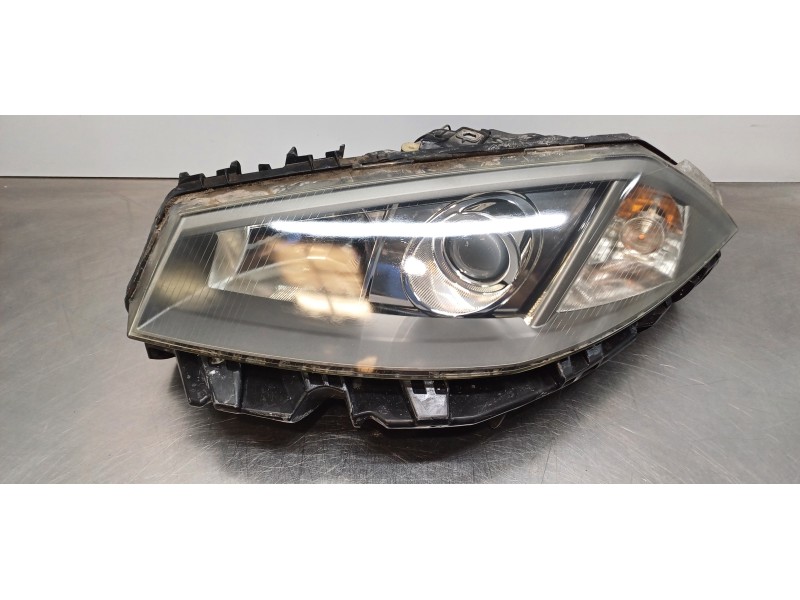 Recambio de faro izquierdo para renault megane ii berlina 3p confort authentique referencia OEM IAM 7701054660   Recambio de faro izquierdo para renault megane ii berlina 3p confort authentique referencia OEM IAM 7701054660