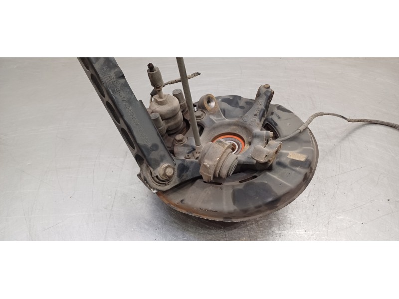 Recambio de mangueta trasera derecha para bmw serie 1 berlina (e81/e87) 118d referencia OEM IAM 31216793924 31216765157  Recambio de mangueta trasera derecha para bmw serie 1 berlina (e81/e87) 118d referencia OEM IAM 31216793924 31216765157