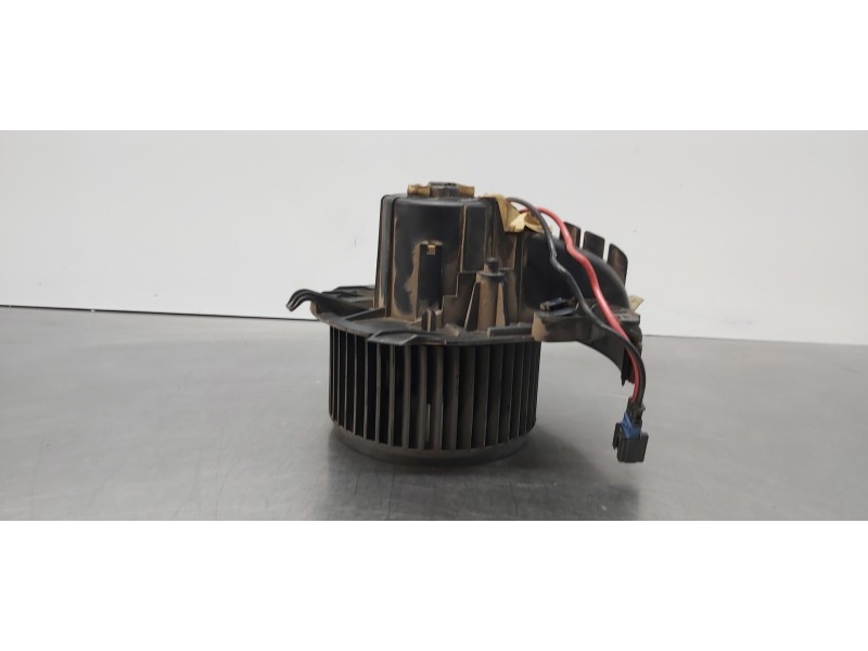 Recambio de motor calefaccion para peugeot expert kasten furg. acristaldo referencia OEM IAM 6441X7 1498378080  Recambio de motor calefaccion para peugeot expert kasten furg. acristaldo referencia OEM IAM 6441X7 1498378080