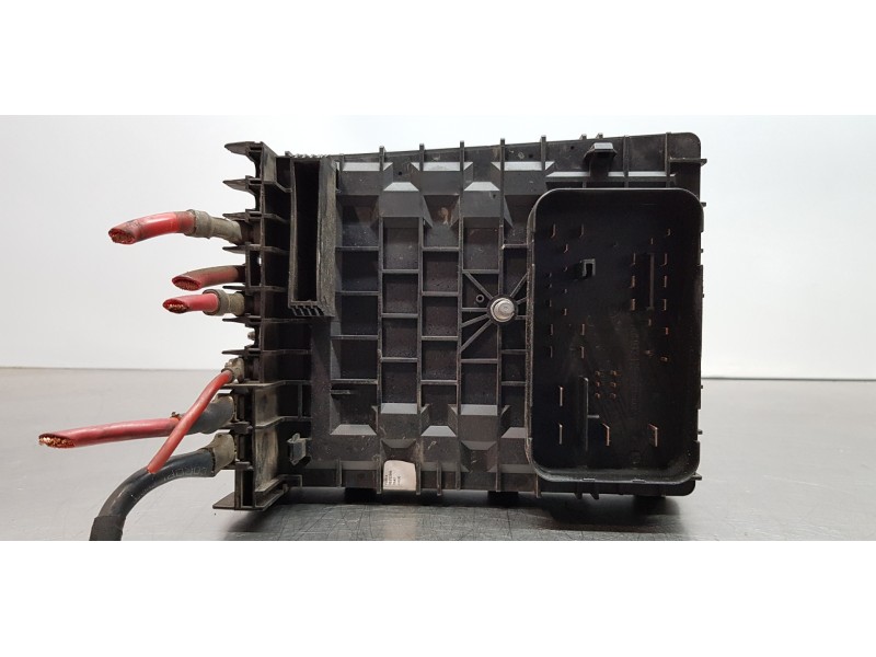 Recambio de caja reles / fusibles para volkswagen golf v berlina (1k1) highline referencia OEM IAM 1K0937125   Recambio de caja reles / fusibles para volkswagen golf v berlina (1k1) highline referencia OEM IAM 1K0937125